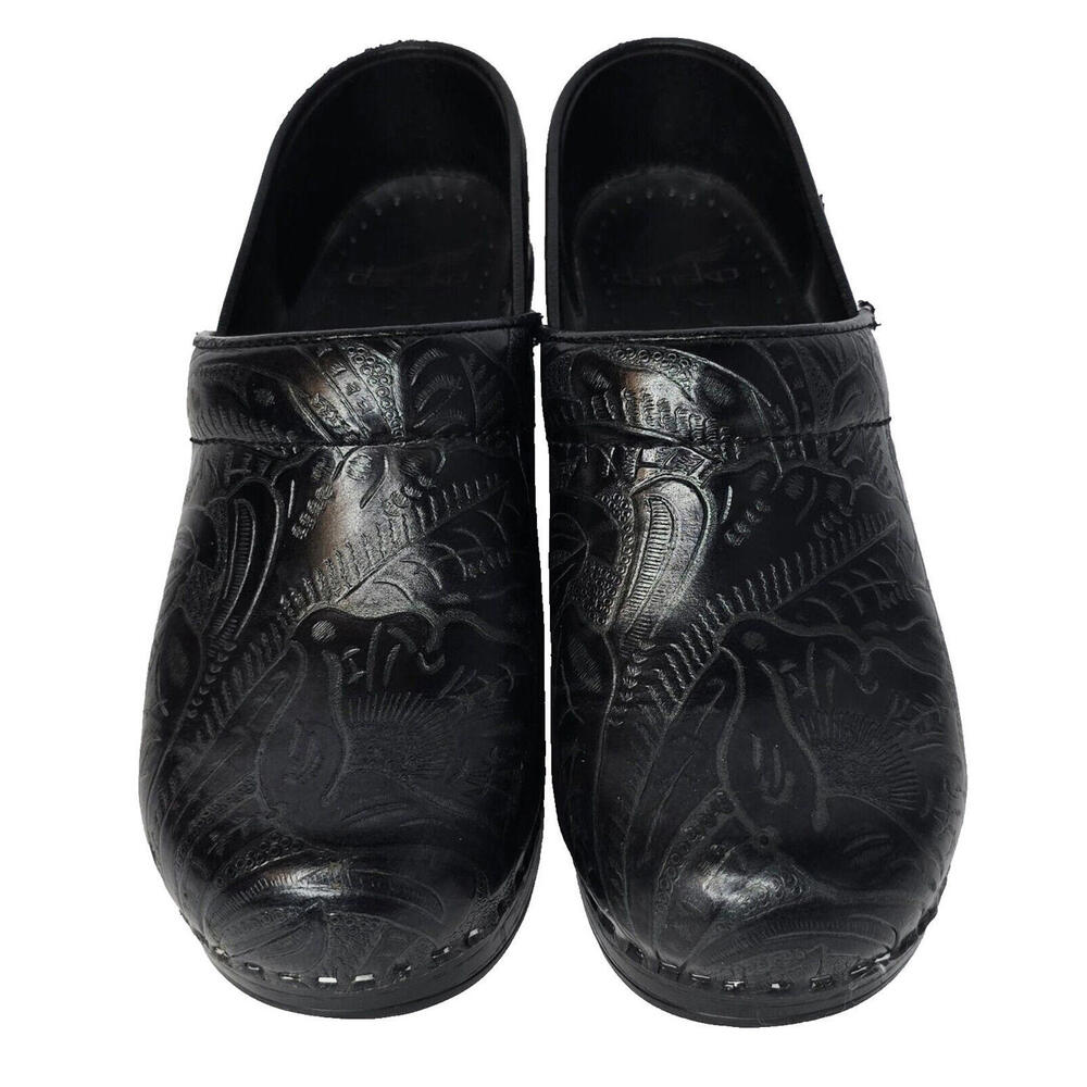 Dansko "The Professional" Black Clog Women's SZ 37/6.5 EUC